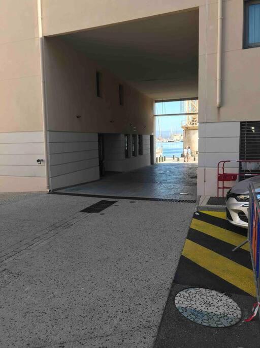 Studio Benvengudo Port La Ciotat - Appartement Et Parking Екстер'єр фото